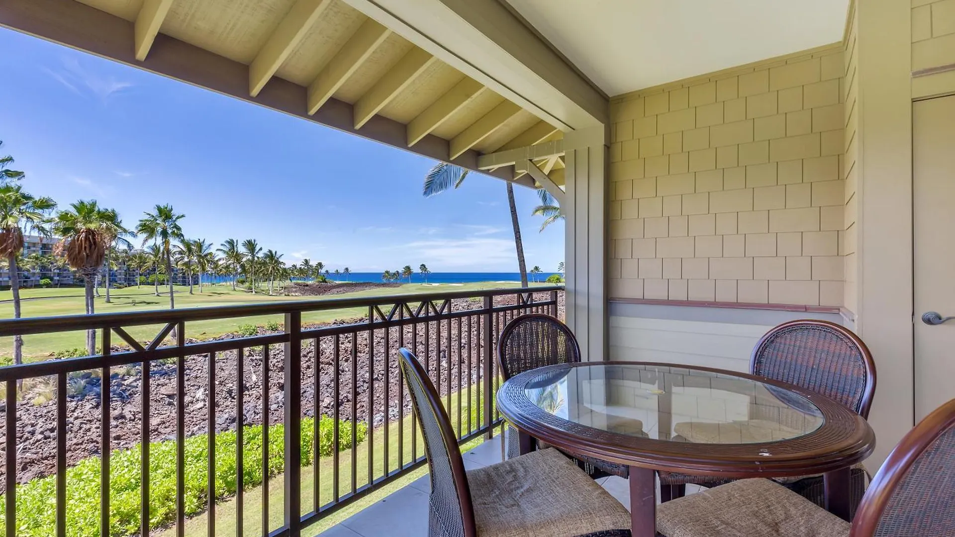 Castle Hali'I Kai At Waikoloa Hotel